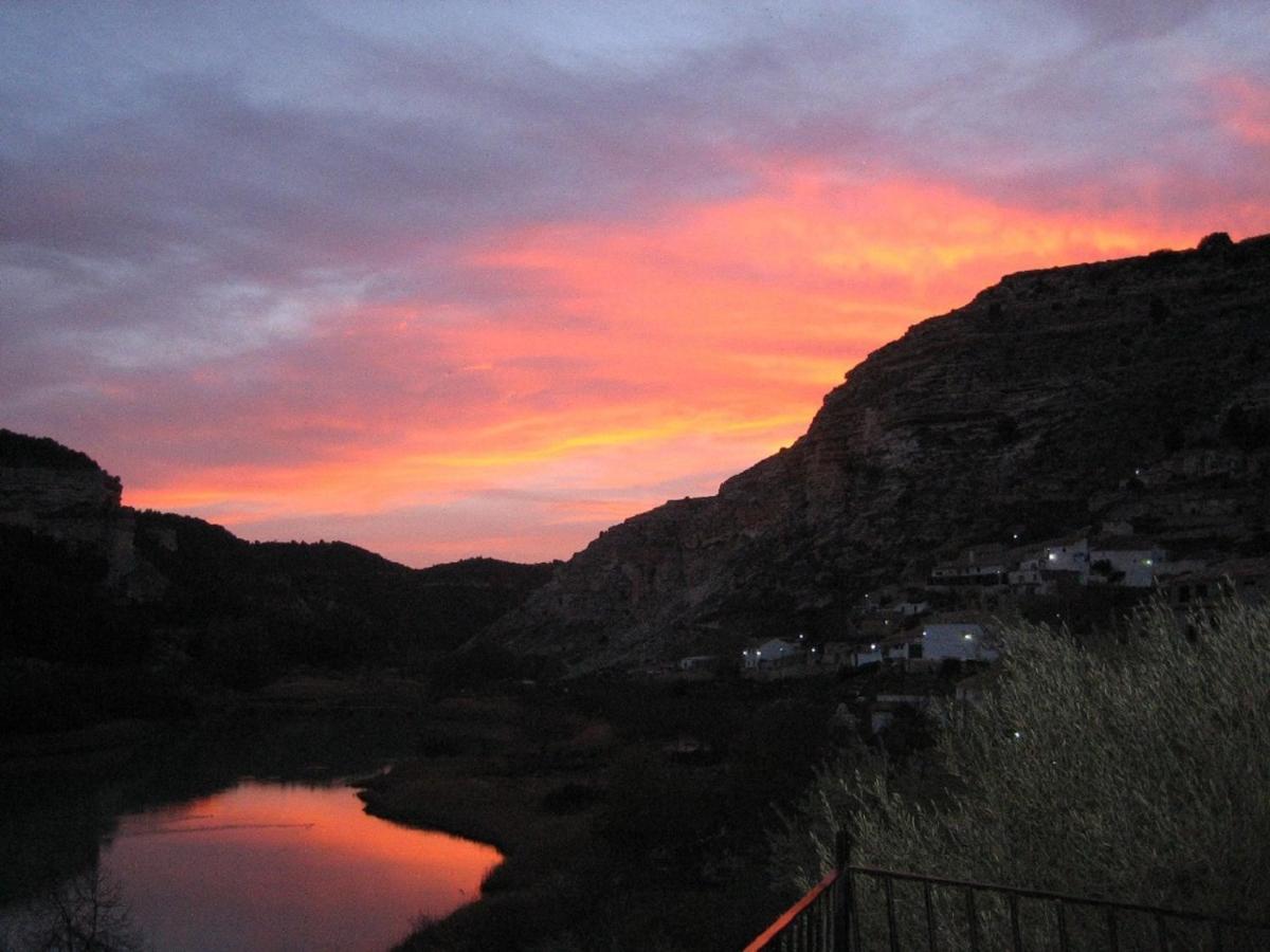 Alcala Del Jucar, Casa Rural Rio Tranquilo 2 -Luxury 5 Estrellas- Buitenkant foto